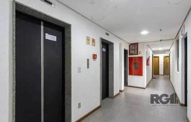 Imagem 3: Conjunto/Sala para Venda - 33.83m², 0 dormitórios, Menino Deus