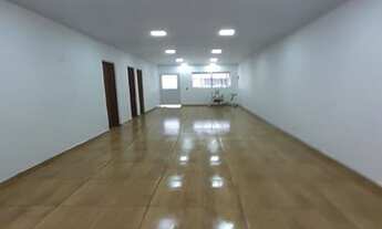 Imagem 5: SOBRADO NO BAIRRO DOS CASAS COM 4 DORMITÓRIOS COM 1 SUÍTE E 3 VAGAS DE GARAGEM