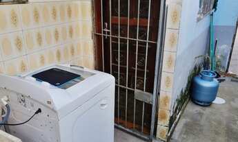 Imagem 6: Casa para venda tem 62 metros quadrados com 2 quartos em Caiçara - Praia Grande - SP