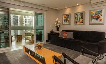 Imagem 3: CURITIBA - Apartamento Padrão - Água Verde