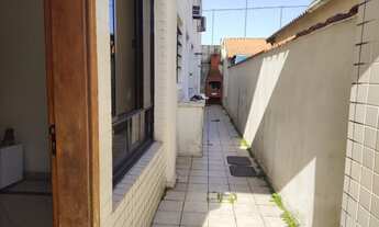 Imagem 2: Térrea para venda possui 104 metros quadrados com 3 quartos em Aparecida - Santos - SP