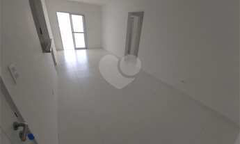 Imagem 3: Apartamento 3 dormitórios sendo 3 suítes, sala, cozinha, 2 vagas de garagem na Aviação / P