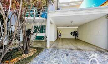 Imagem 2: Casa para venda com 352 metros quadrados com 4 quartos em Castelo - Belo Horizonte - MG