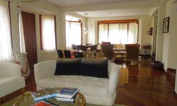 Imagem 3: Casa em Condomínio para Venda em Campos do Jordão, Capivari, 6 dormitórios, 6 suítes, 2 ba