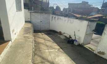 Imagem 4: CASA COM 2 QUATOS, QUINTAL E VAGA DE GARAGEM