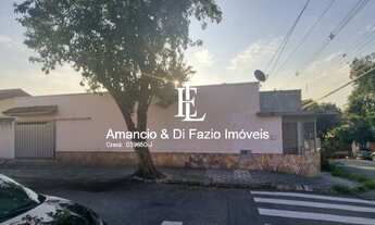 Imagem 2: Casa com 3 dorms em via pública no centro de Taubaté