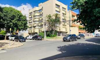 Imagem: Conjunto com três salas em esquina, na