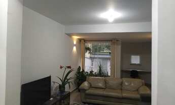 Imagem 7: Sobrado para aluguel e venda tem 289 m², com 5 quartos, 04 vagas, Parque Jaçatuba, Santo A