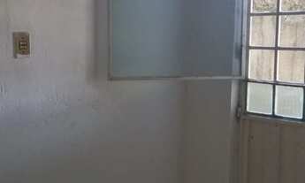 Imagem 3: Quitinete Casa com 1 dormitório