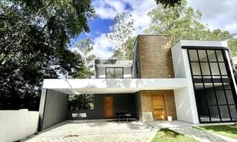 Imagem 2: Casa para Venda em Juiz de Fora, Vina Del Mar, 4 dormitórios, 3 suítes, 5 banheiros, 4 vag