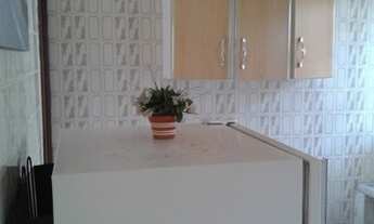 Imagem 2: Casa com 2 dorm. - Maracanã - PG