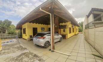 Imagem 2: Casa para venda tem 210 metros quadrados com 4 quartos em Salto do Norte - Blumenau - SC