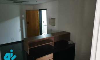 Imagem 4: Sala comercial ao lado do metro carrao