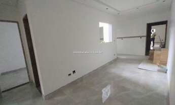 Imagem: Com 2 quintais! Próximo à Av. Das Nações