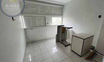 Imagem 8: APTO 4/4 COM 1 SUÍTE NA VITÓRIA, 200M2 EM LOCALIZAÇÃO DIFERENCIADA, OPORTUNIDADE!