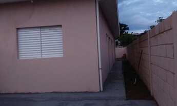 Imagem 1: Casa para Venda em Itanhaém, Jardim Umuarama, 2 dormitórios, 1 suíte, 2 banheiros, 2 vagas