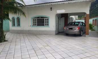 Imagem: Casa com quintal amplo, 3 quartos em Solemar