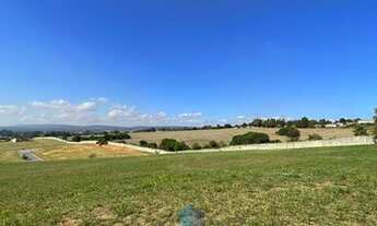 Imagem: Terreno com 1.232 metros quadrados- Condomínio