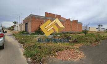 Imagem 3: Lote plano de esquina de 180 m2