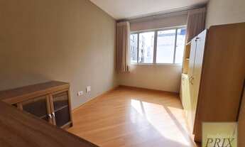 Imagem 2: Apartamento com 3 dormitórios para alugar, 81 m² por R$ 2.280,00/mês - Cabral - Curitiba/P