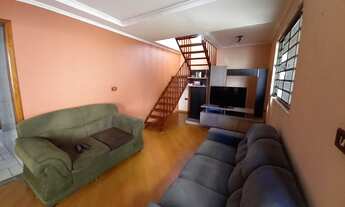 Imagem: Sobrado para aluguel possui 239 metros quadrados