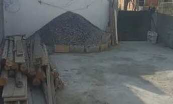 Imagem 2: Terreno 5 x 35 com 2 cômodos construidos