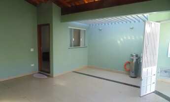 Imagem 2: Casa para aluguel tem 106 metros quadrados com 2 quartos