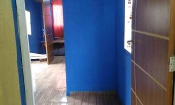 Imagem 3: Excelente casa dois quartos independente piscina bairro próximo depósito Guanabara Brasil