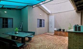 Imagem 4: Casa para venda com 252 m2 com 5 quartos em Parque dos Jatobás - Rio Verde - Goiás