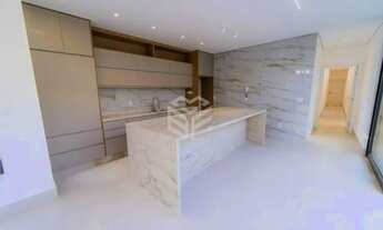 Imagem 2: Lindissima casa em Arniqueira, 4 suites, lazer compl. cond.fec. ótima localização!!