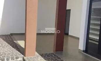 Imagem 2: Exelente Casa com Fino Acabamento em Bosque dos Buritis