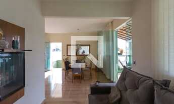 Imagem 4: Casa à Venda - Esplanada, 3 Quartos, 223 m2