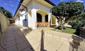 Imagem 3: Casa em condomínio para aluguel, 3 quartos, 1 suíte, 4 vagas, Jardim Santa Genebra II (Bar