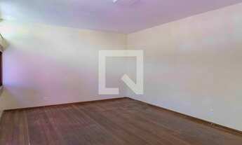 Imagem 2: Casa para Aluguel - São Francisco, 7 Quartos, 300 m2