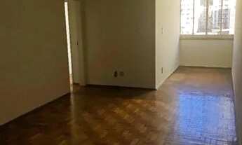 Imagem 2: 3 quartos, sacada e garagem no Centríssimo de JF