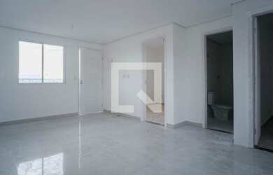 Imagem 2: Apartamento para Aluguel - Vila Guilhermina, 2 Quartos, 45 m2