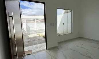 Imagem 3: Atenção Casa de 3/4 sendo 01 suite a poucos minutos da Fraga Maia