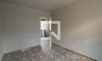 Imagem 7: Casa para Aluguel - Jardim Éster Yolanda, 1 Quarto, 69 m2