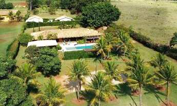 Imagem: CASA MOBILIADA DE ALTO PADRÃO À VENDA