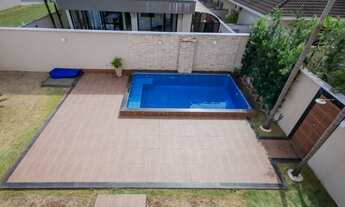 Imagem 7: Casa de condomínio sobrado para venda tem 270 metros quadrados com 5 quartos