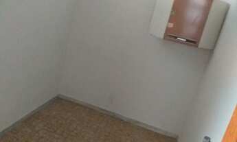 Imagem 7: Alugo quarto centro