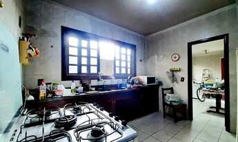 Imagem 6: Mansão colonial com 470 m², 5 quartos e lazer completo em Camboinhas!