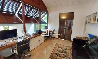 Imagem 4: Casa com 3 suítes à venda, 350 m² por R$ 2.100.000