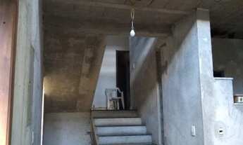 Imagem 5: Sobrado,4 suítes c/ varanda, coz e sala integrada, lareira, vista p/ serra, 25 min da Capi