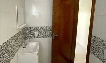 Imagem 5: Casa para venda possui 81 metros quadrados com 2 quartos - 1 vaga de garagem e área de ser