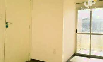 Imagem 5: Apartamento com 2 dormitórios para alugar, 45 m² por R$ 950/mês no Porto em Pelotas/RS