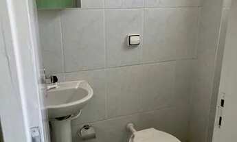 Imagem 2: Alugo kitnet Kitnet com 1 banheiro