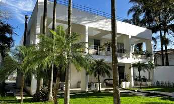 Imagem 1: Casa moderna e descolada no Jardim America com 850m2 para venda e locacao