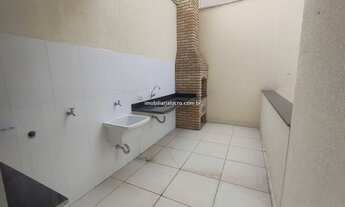 Imagem 3: Quintal com churrasqueira mais solarium no dormitório! Próximo ao Parque Pignatari e todo