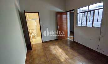Imagem 6: Casa para aluguel, 4 quartos, 1 suíte, 1 vaga, Centro - Uberlândia/MG
